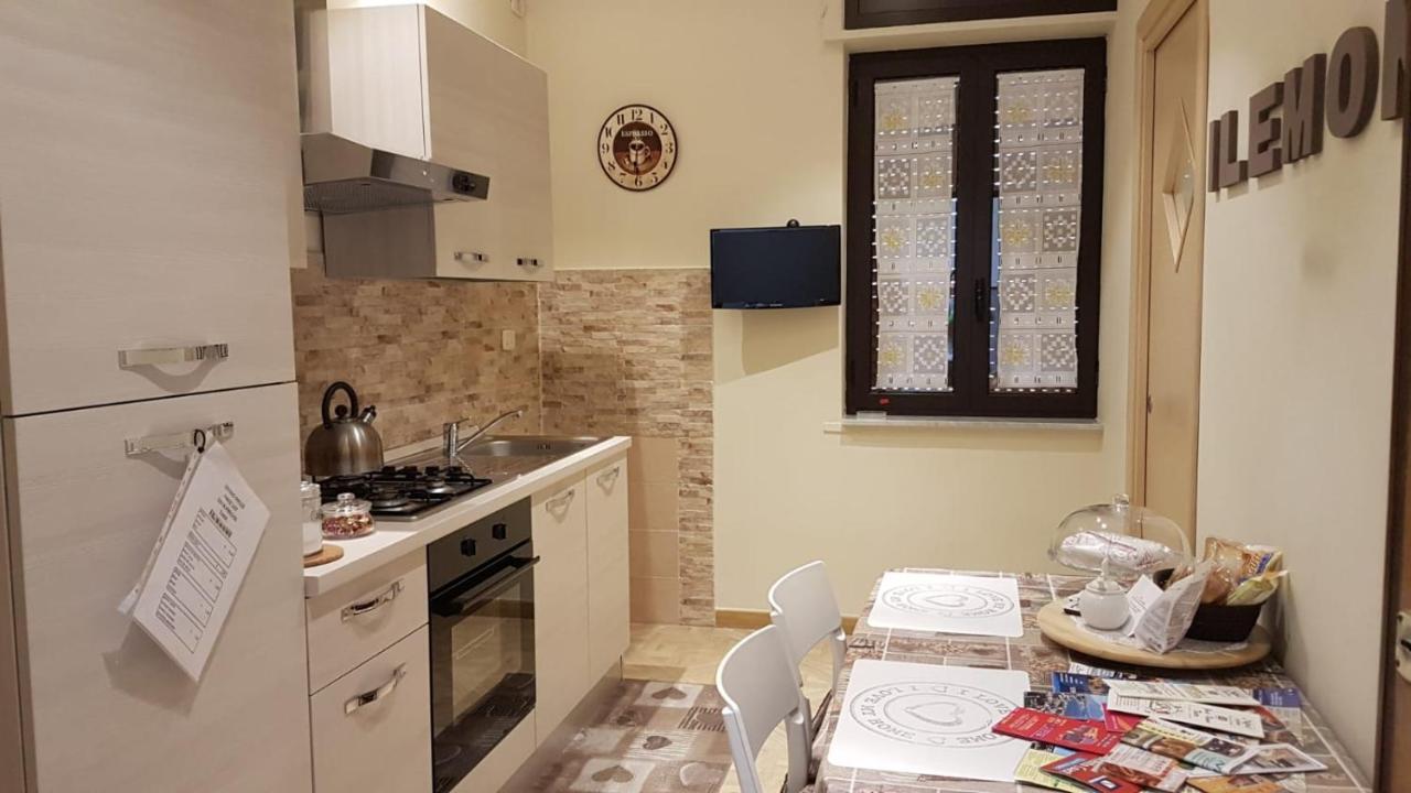 Apartamento Ilemony Nápoles Exterior foto